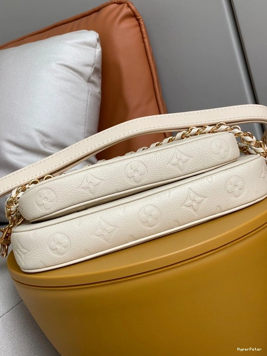 POCHETTE ACCESSOIRES MULTI LOUIS VUITTON 0818